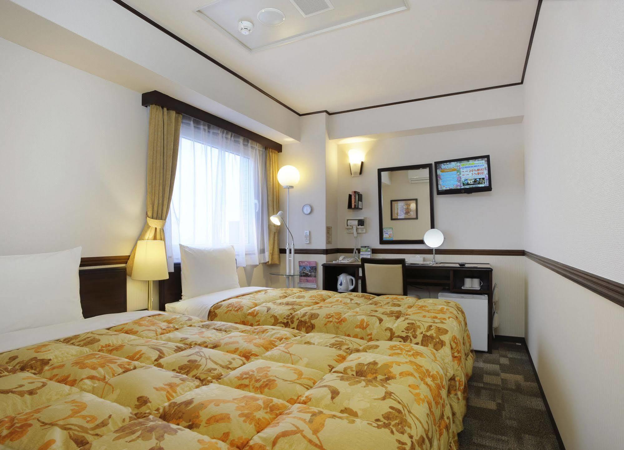 Toyoko Inn Gifu-hashima-eki Shinkansen Minami-guchi Hashima  Exterior foto